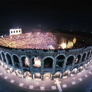 Daydreaming House 2*, Verona Italien