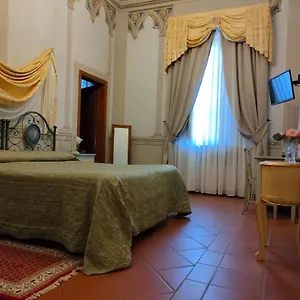Hotell Cheli, Lucca