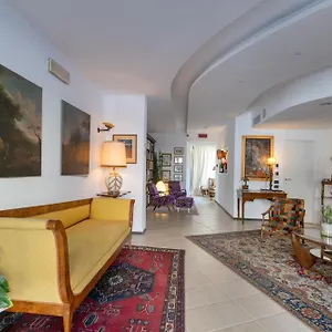 Bernardino Hotel